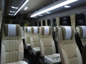 В какой части автобуса самое безопасное место. Смотреть фото В какой части автобуса самое безопасное место. Смотреть картинку В какой части автобуса самое безопасное место. Картинка про В какой части автобуса самое безопасное место. Фото В какой части автобуса самое безопасное место