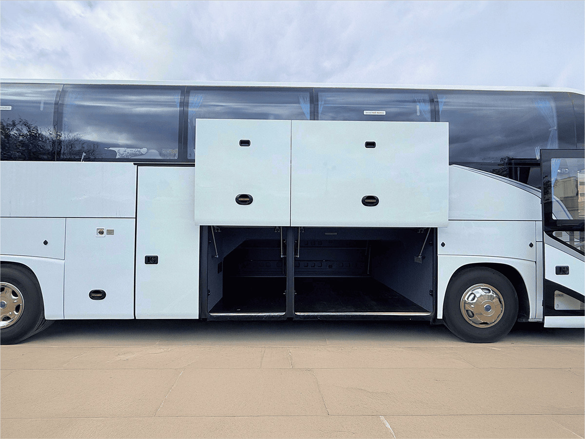 Автобусы Yutong 54 места