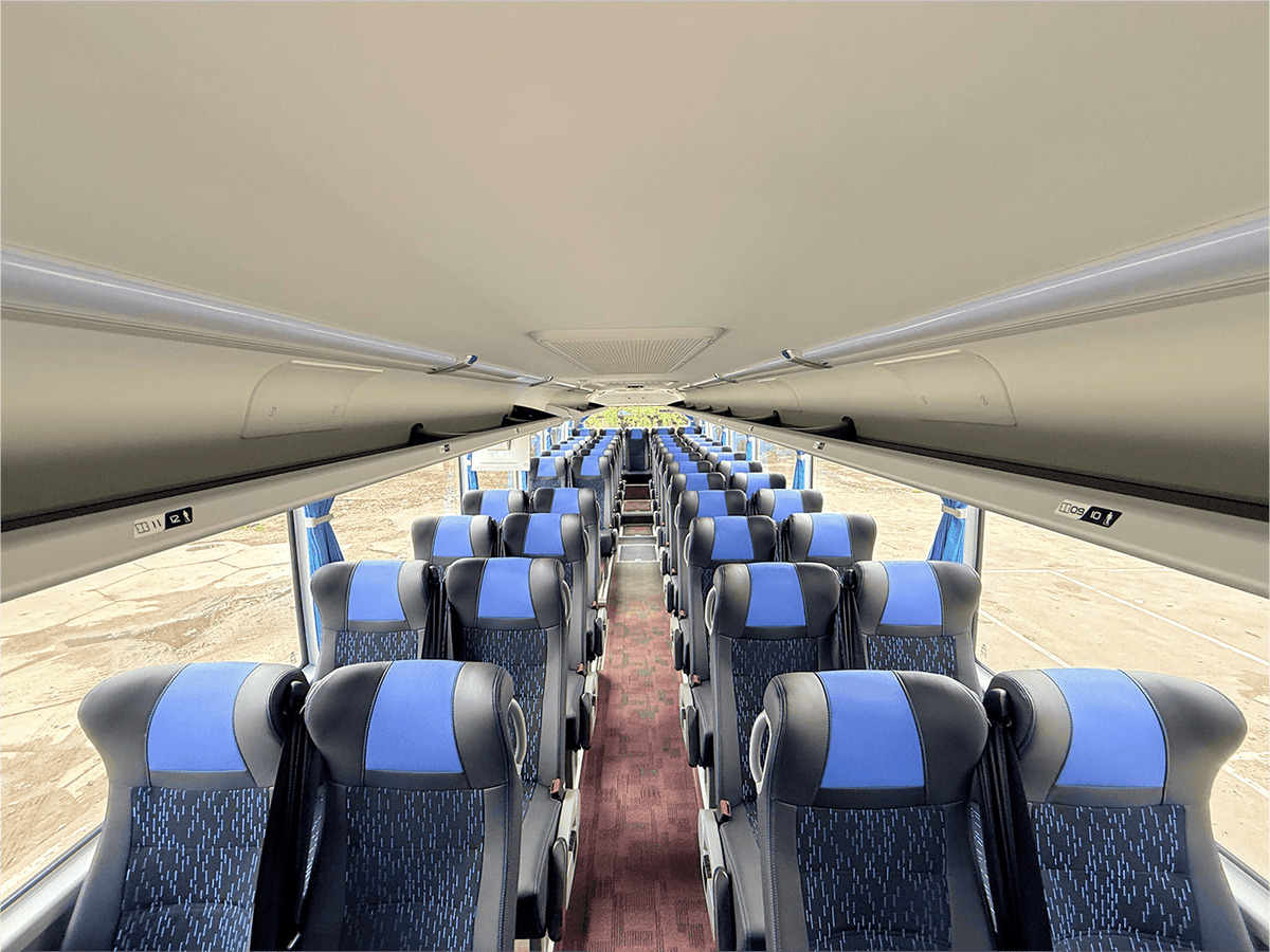 Автобусы Yutong 54 места