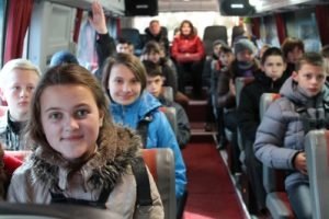 Требование перевозить детей автобусами возрастом до 10 лет не будет актуально еще полгода