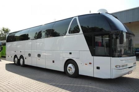 Автобус Neoplan Starliner