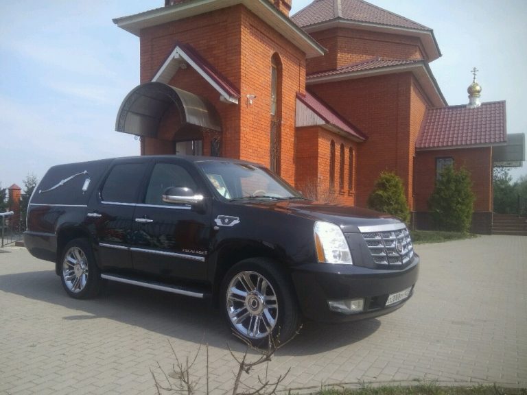 Катафалк Cadillac Escalade