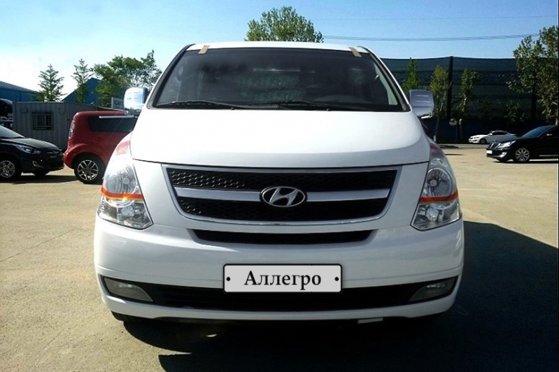 Микроавтобус Hunday Starex Микроавтобус Hunday Starex