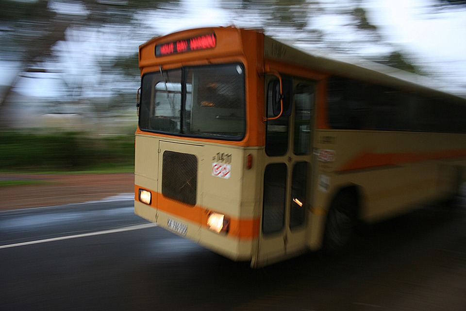 ТОП-7 самых быстрых автобусов в мире