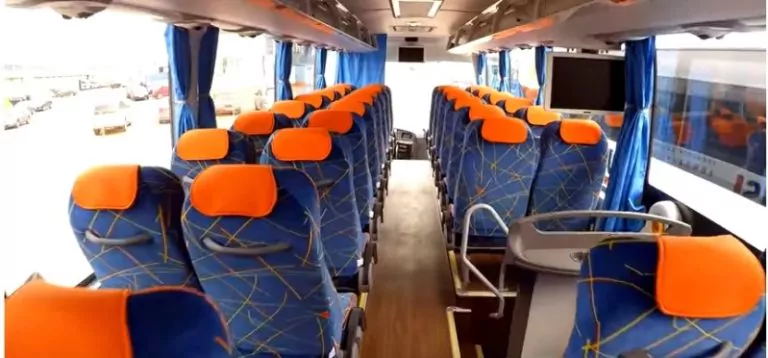 Автобусы Yutong 54 места