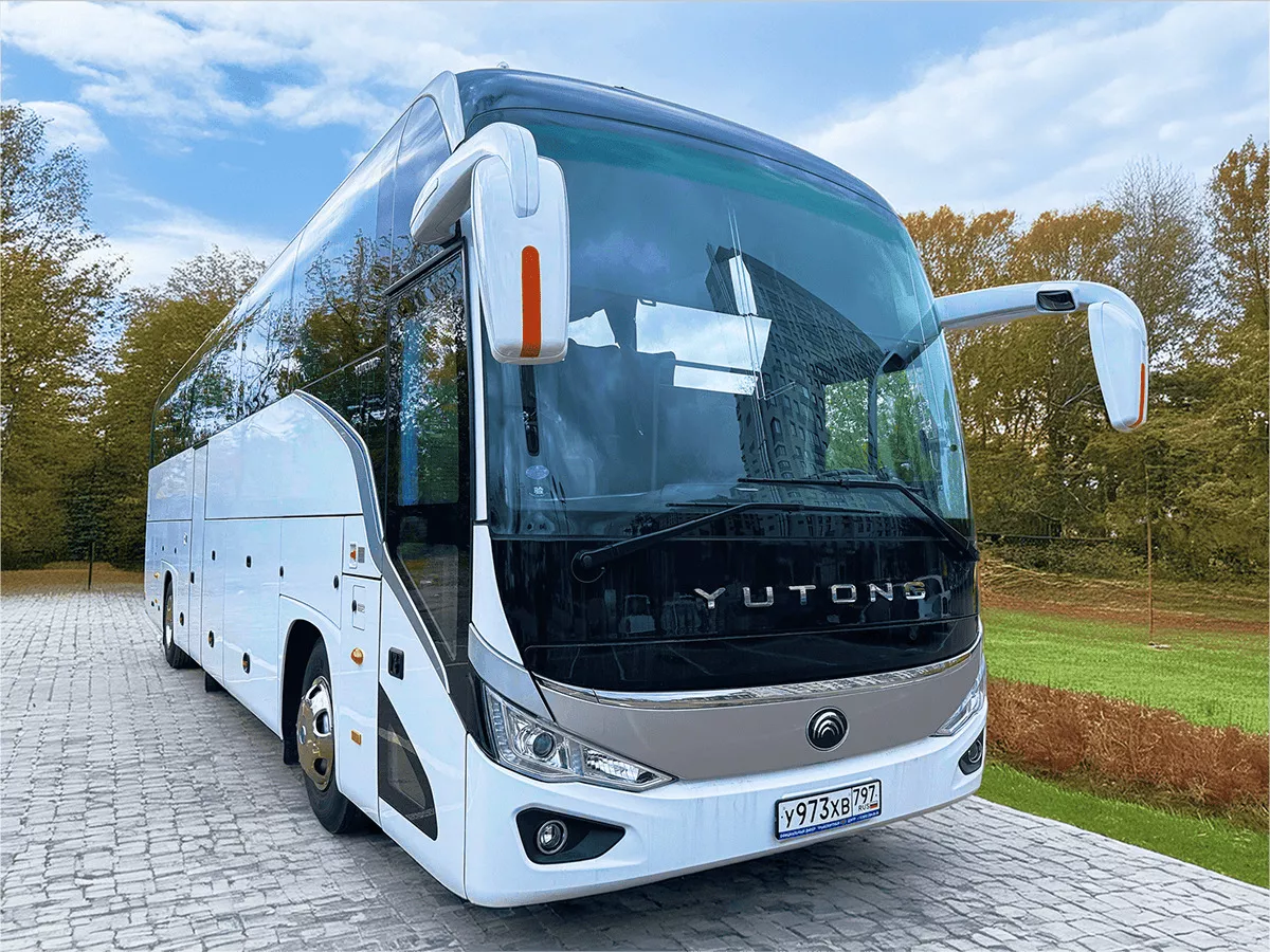 Автобусы Yutong 54 места