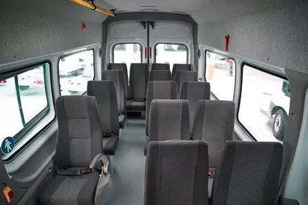 Микроавтобус Ford Transit