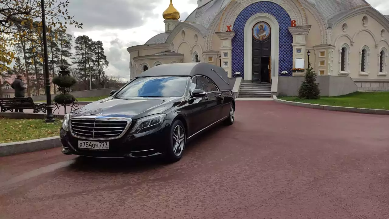 Мерседес W222 Мерседес W222