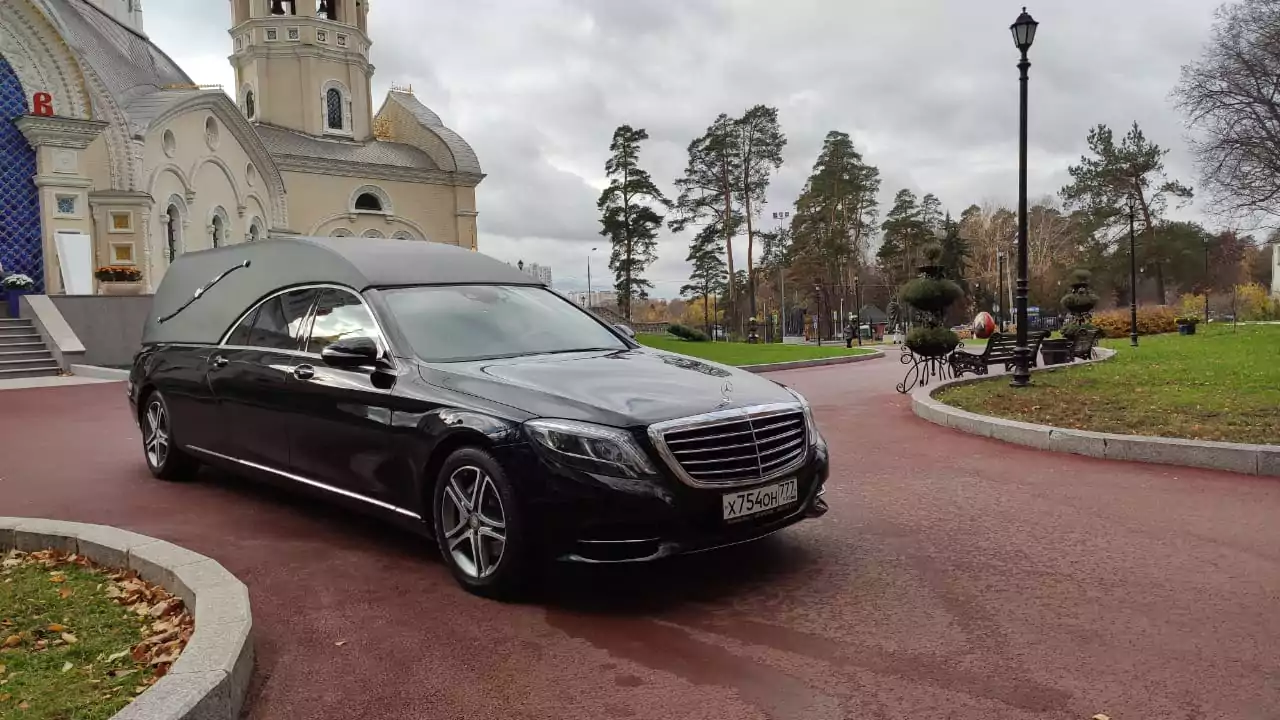 Мерседес W222 Мерседес W222