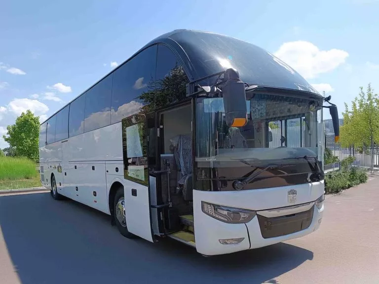 Автобус Zhong Tong